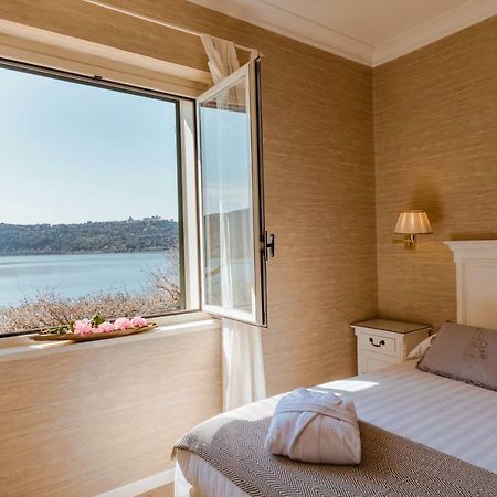 Hotel La Culla Del Lago Castel Gandolfo Exterior photo